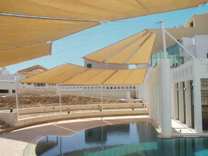 What sets GALE’s knitted fabrics apart?